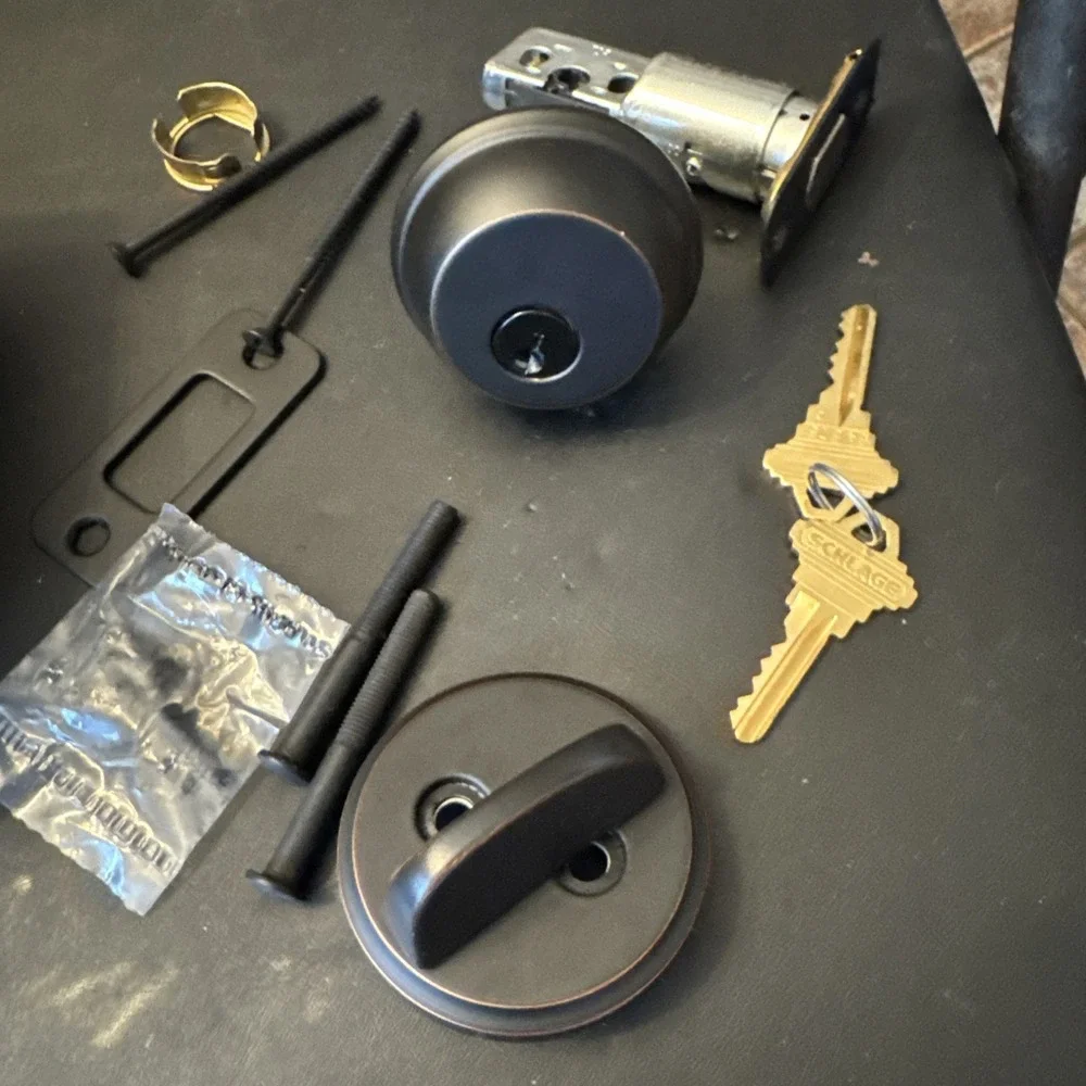 Schlage‎ Single-Cylinder Deadbolt Lock Aged Bronze B60N G 716